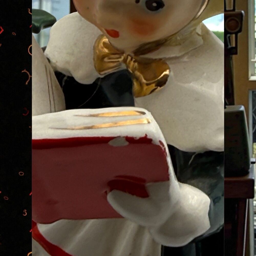 Caroler Christmas Napco Hand Painted Girl Planter Holding A Red Song Book 5.5in - Picture 7 of 8